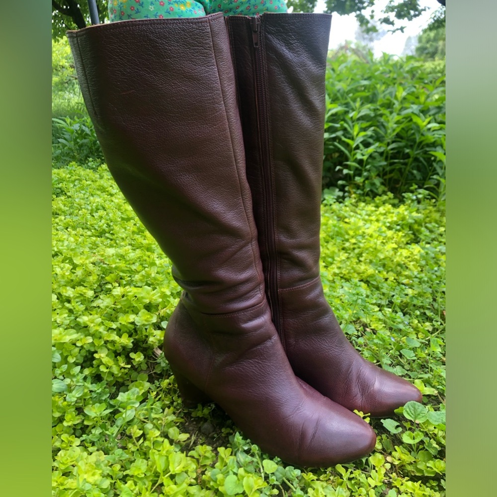 Soft Lucinda tall leather boot